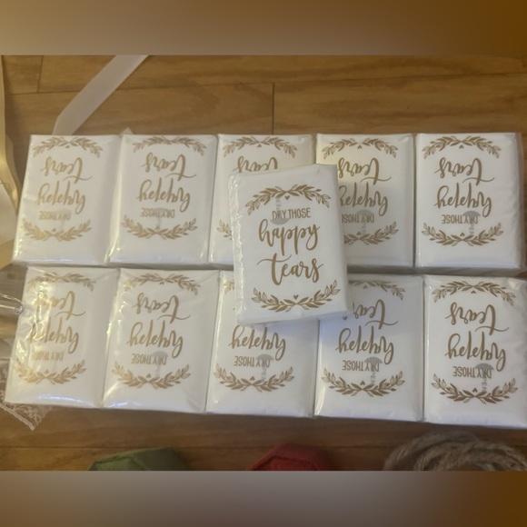 Happy tears tissue packs (set of 21) - Picture 6 of 6